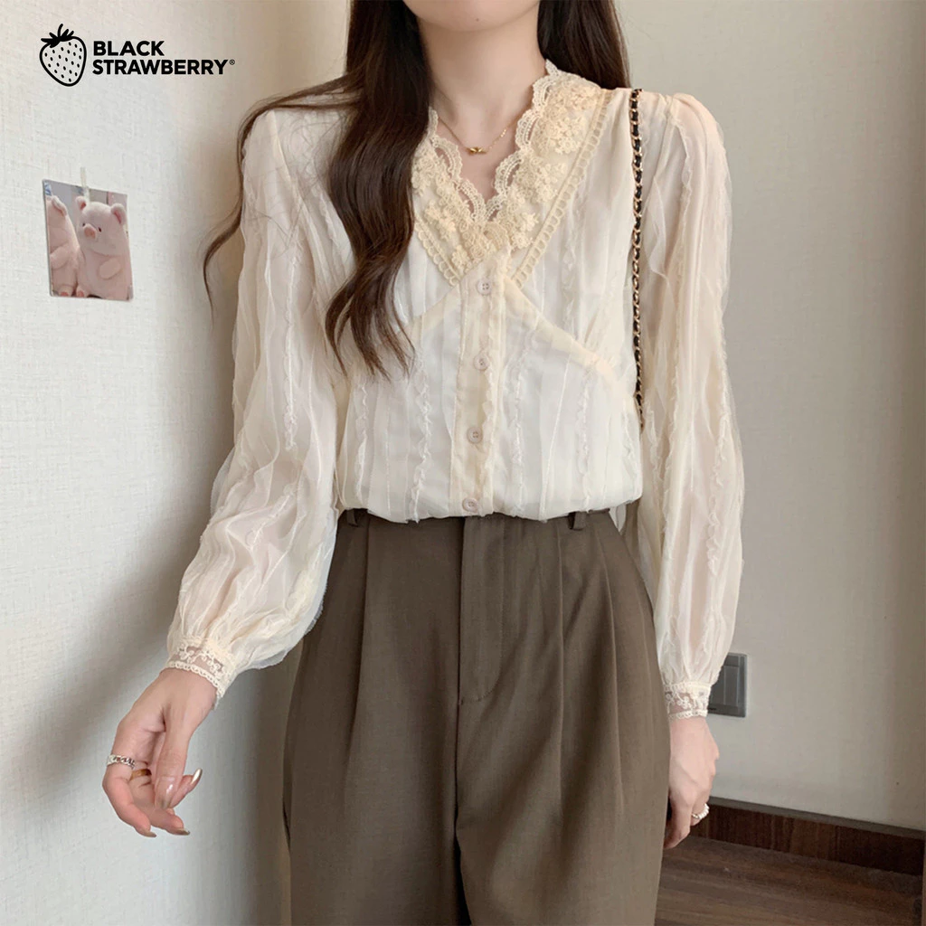 Black Strawberry Autumn Plus Size Women's Elegant V-Neck Lace Blouse, Gentle and Versatile Chiffon Blouse