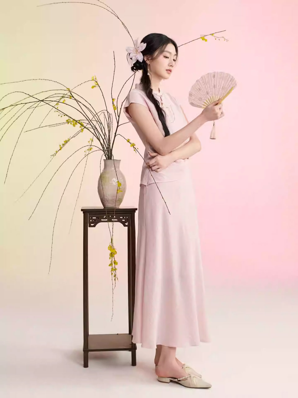 【Tricolor Cherry Blossom】2026 Spring New Style Chinese Style Two-Piece Set: Hollowed-out Top and Fishtail Skirt for Women (C)